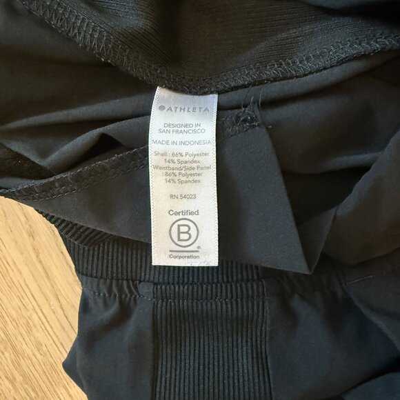 Athleta Brooklyn Ankle Pant Black 10 Featherweight Travel - Picture 3 of 7